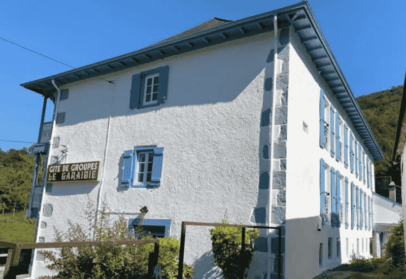 Ravalement de façade d'un gîte près de Saint Palais par l'entreprise Godinho