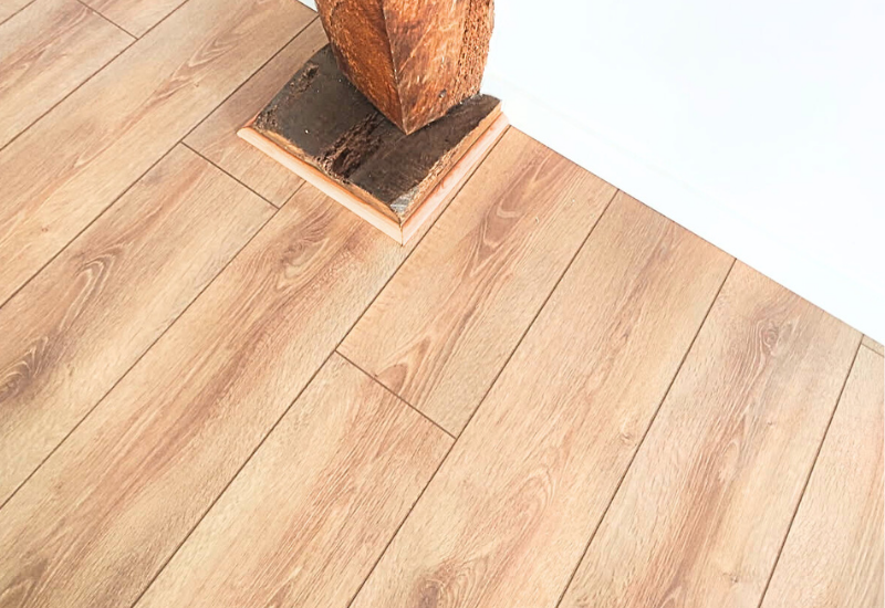 Pose de revêtement de sol près de Mauléon Licharre par l'entreprise godinho